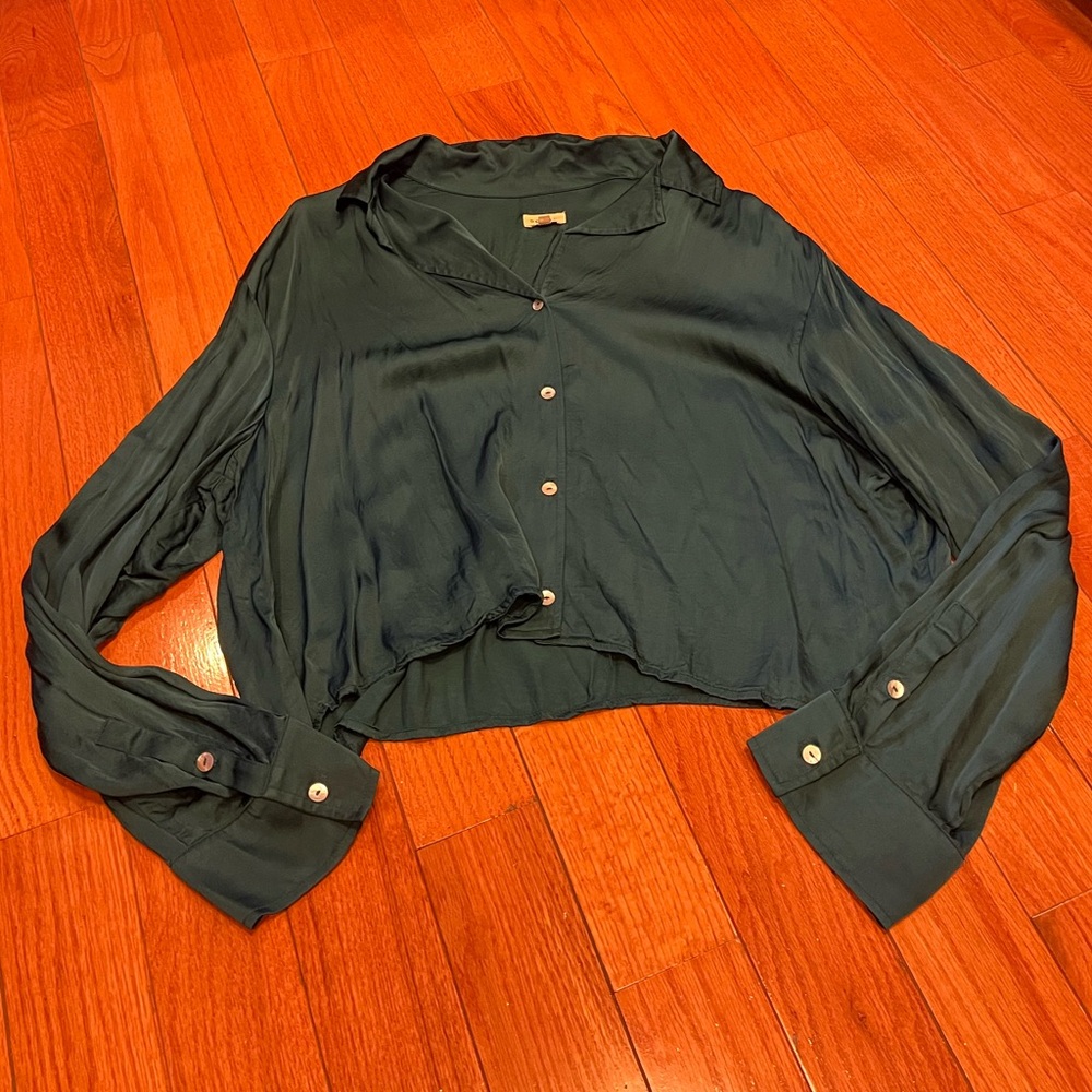 Donni Deep Green Button Up Top
